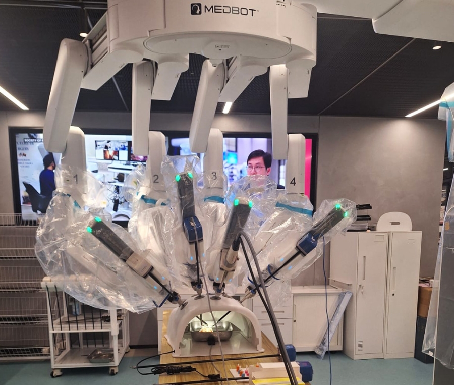 Tecnología que transforma la cirugía: innovación médica desde Shanghái