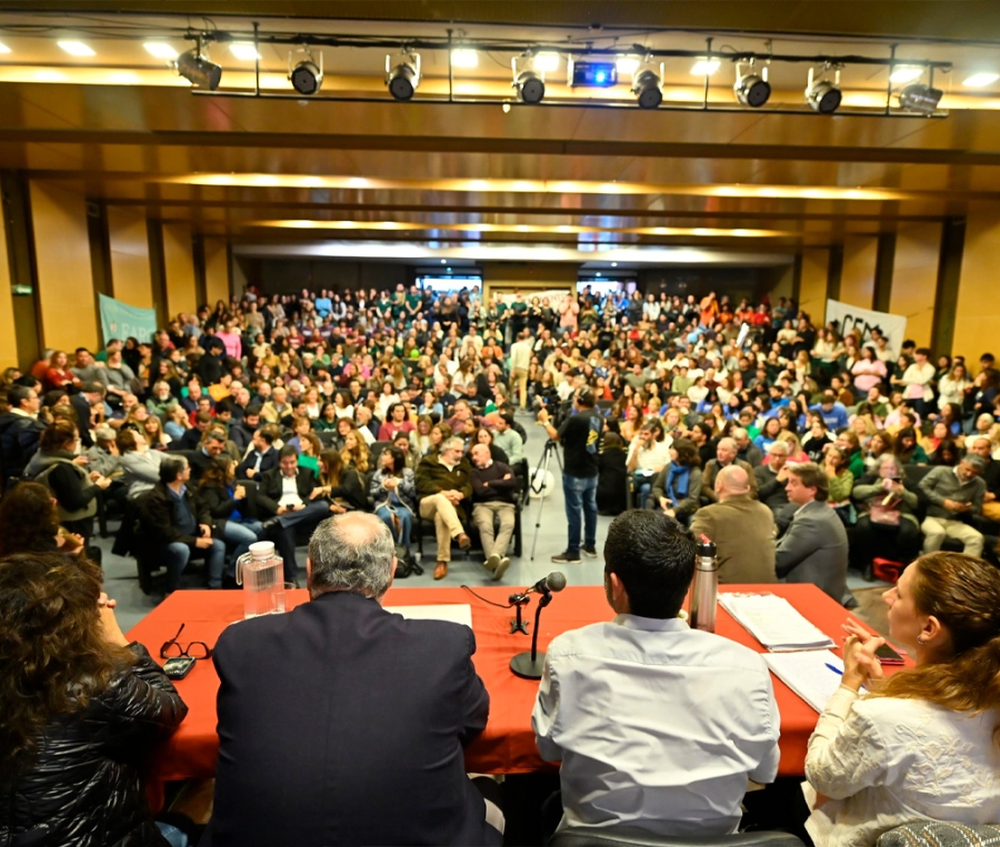 La Asamblea Universitaria aprobó por unanimidad el pase de la Escuela Superior de Medicina a Facultad