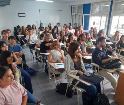 ¡Bienvenidos a la ESM, Ingresantes 2025!