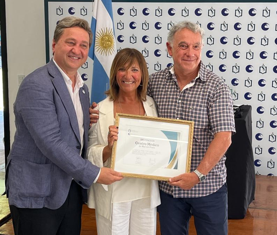 Reconocimientos y Distinciones en el Día del Médico y la Médica