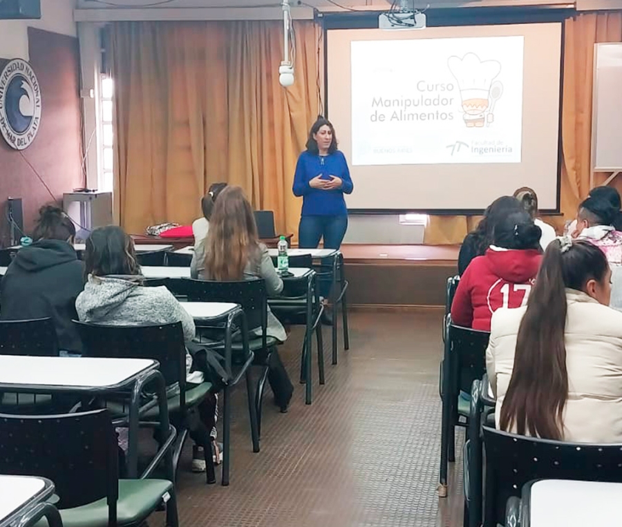 Comenzó la capacitación en manipulación de alimentos y elaboración de comidas saludables 